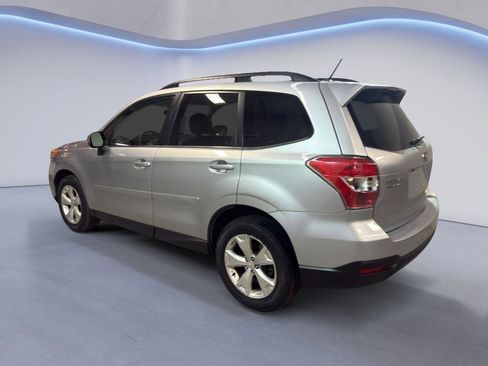 Used 2015 Subaru Forester 2.5i Limited image 4