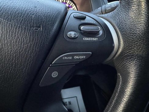 Used 2017 INFINITI QX60 Base AWD 4dr SUV w/ Premium Plus Package image 17