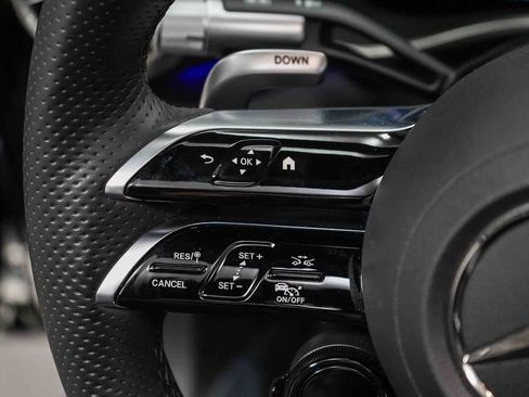 Used 2023 Mercedes-Benz SL 43 AMG image 30