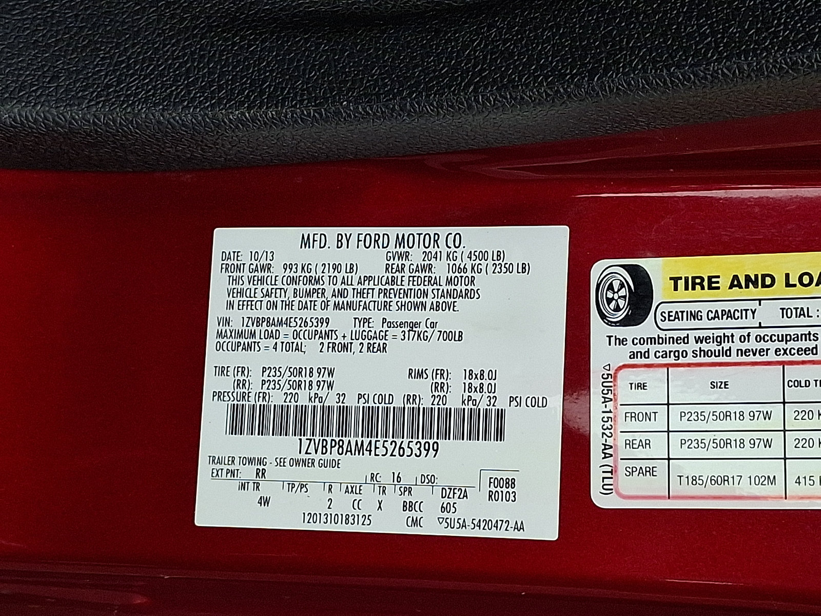 Used 2014 Ford Mustang Premium w/ Equipment Group 202A RWD image 27