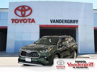 New 2025 Toyota Highlander Platinum