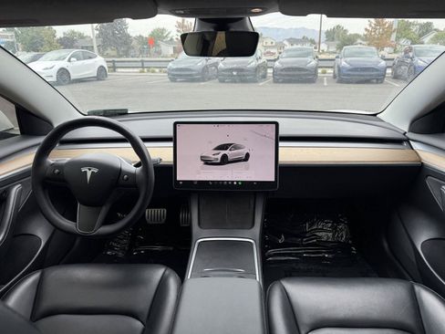 Used 2022 Tesla Model 3 Performance AWD/4WD image 22