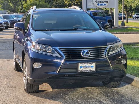 Used 2014 Lexus RX 450h AWD image 2
