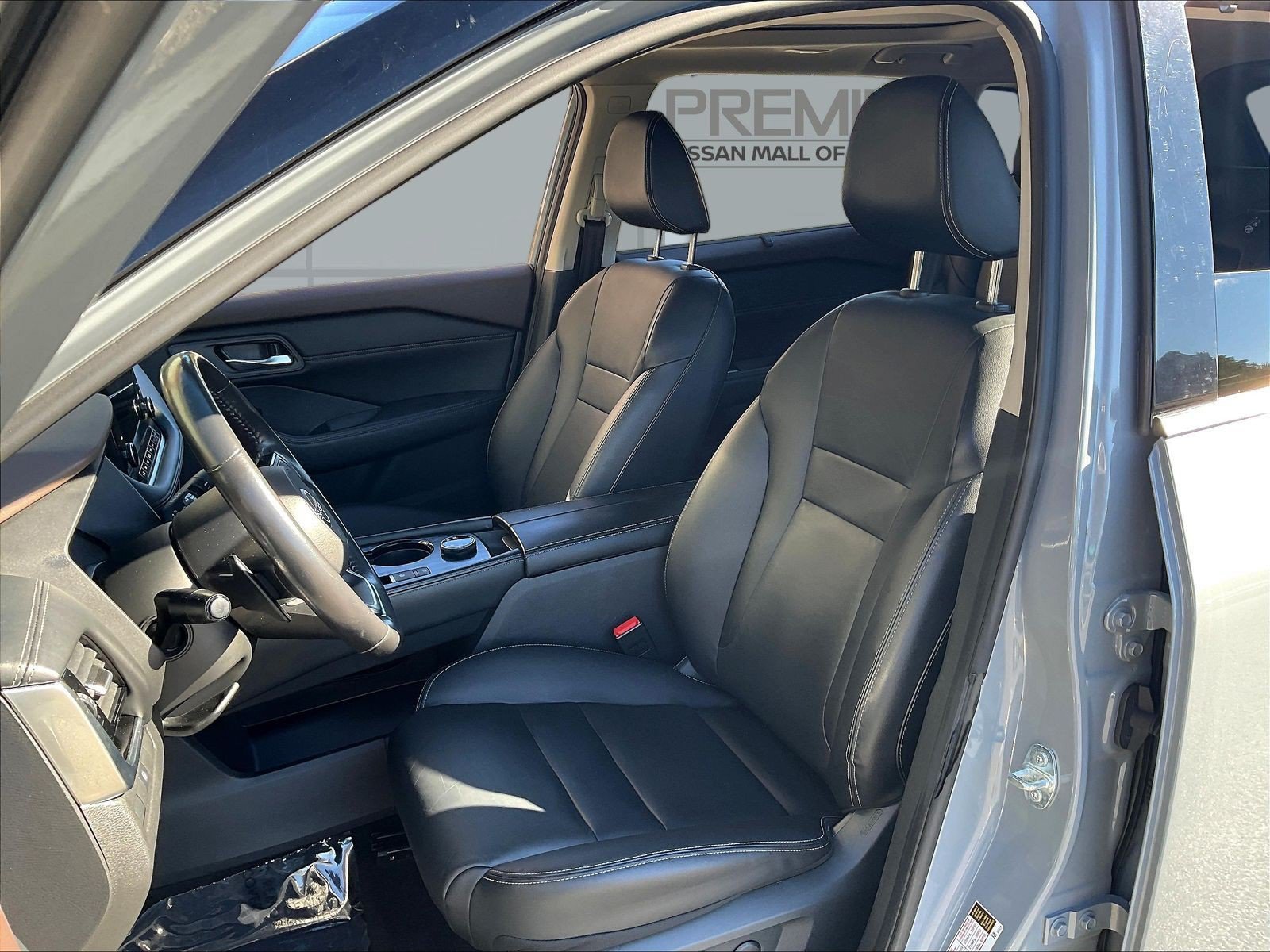 Certified 2023 Nissan Rogue SL w/ SL Premium Package AWD/4WD image 23