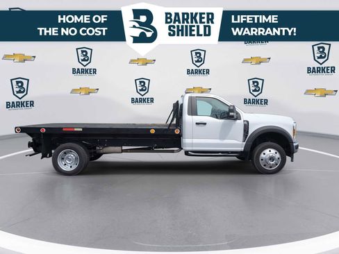 Used 2024 Ford F550 4x4 Regular Cab Super Duty w/ XLT Value Package image 9