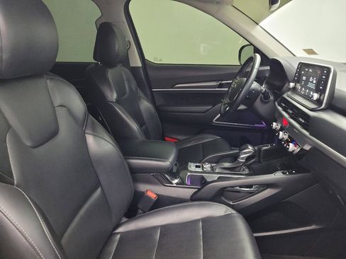 Used 2021 Kia Telluride S image 21