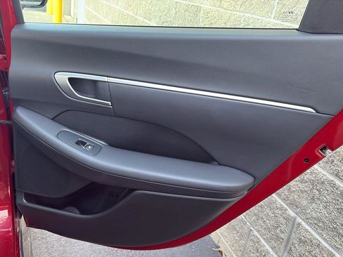 Used 2025 Hyundai Sonata SEL FWD image 44