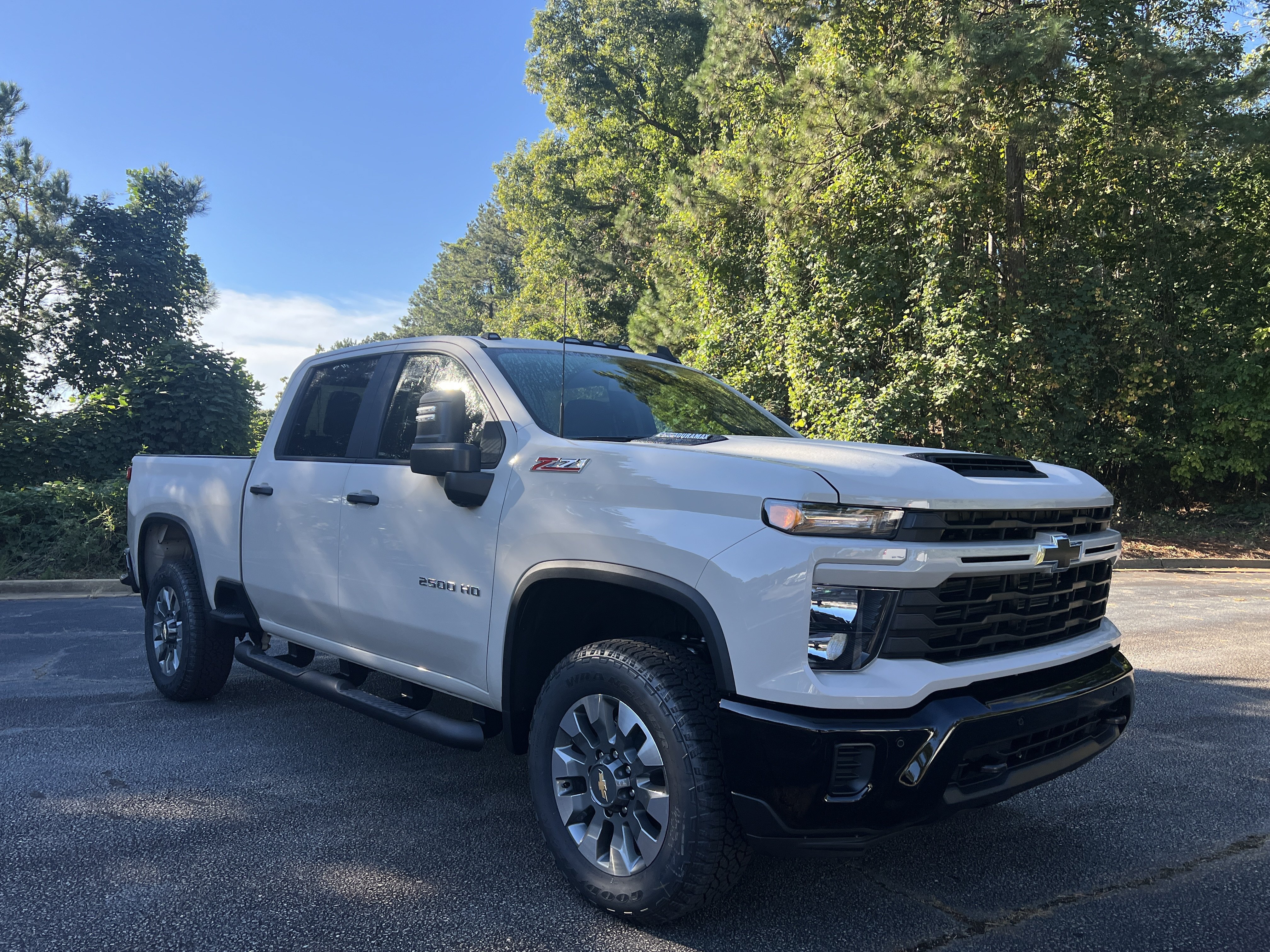 New 2026 Chevrolet Silverado 2500 Custom w/ Custom Value Package AWD/4WD image 2