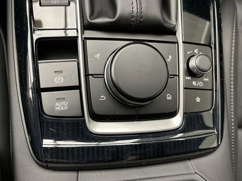 New 2025 MAZDA CX-30 AWD 2.5 S w/ Select Sport Pkg image 16