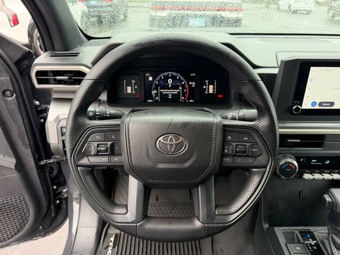 Used 2026 Toyota Tacoma SR5 AWD/4WD image 20