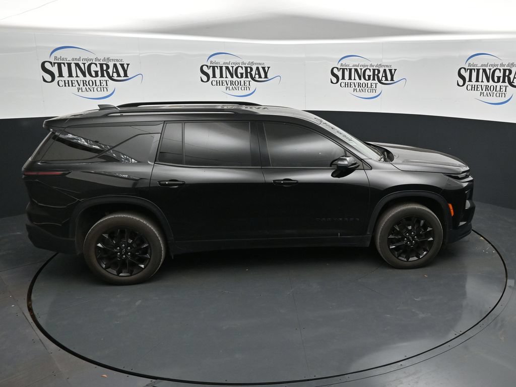 Used 2024 Chevrolet Traverse LT w/ Midnight/Sport Edition FWD image 25