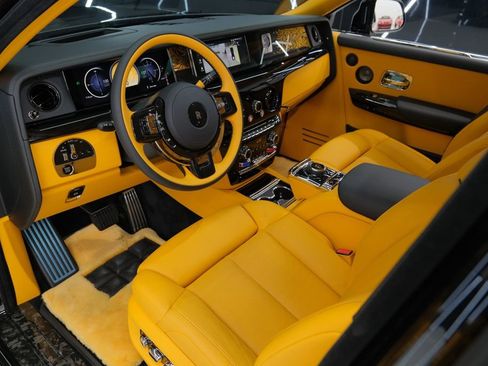 Used 2026 Rolls-Royce Phantom Sedan RWD image 62