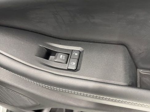 Used 2023 Jeep Grand Cherokee L Limited w/ Trailer Tow Group (B) image 29