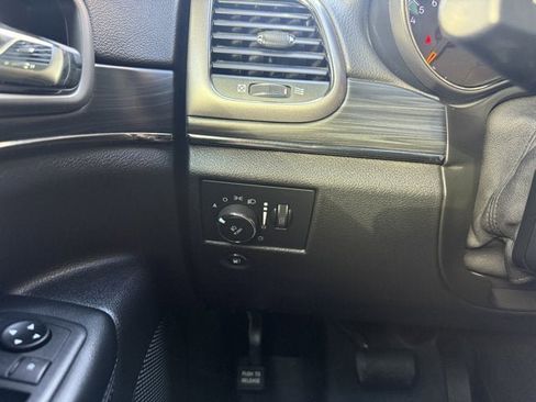 Used 2020 Jeep Grand Cherokee Limited X image 26