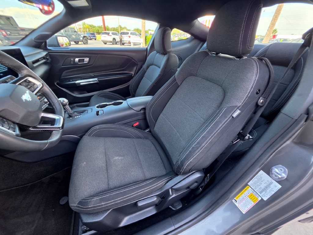 Used 2025 Ford Mustang Coupe RWD image 14