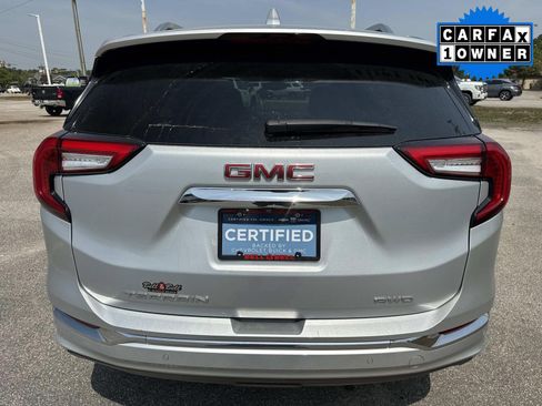 Certified 2022 GMC Terrain Denali w/ LPO, Roadside Safety Package AWD/4WD image 5