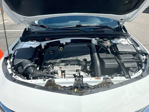 Used 2024 Chevrolet Malibu LT FWD image 29