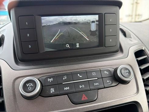 Used 2020 Ford Transit Connect XL image 14