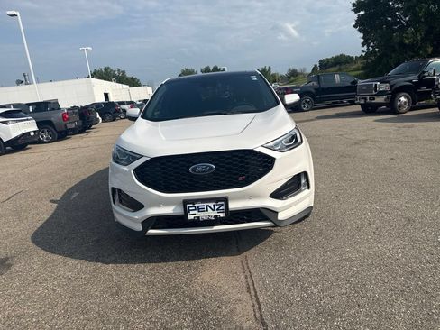 Used 2022 Ford Edge ST w/ Equipment Group 401A AWD/4WD image 2