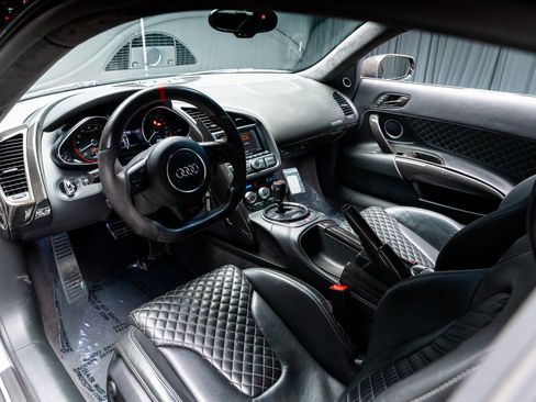 Used 2014 Audi R8 V10 image 53