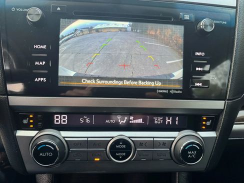 Used 2015 Subaru Outback 2.5i Limited image 28