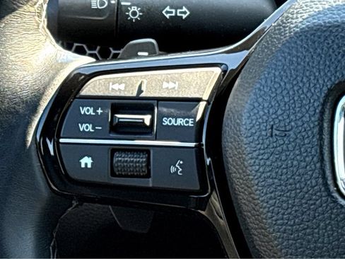 Used 2025 Honda Civic Sport image 12