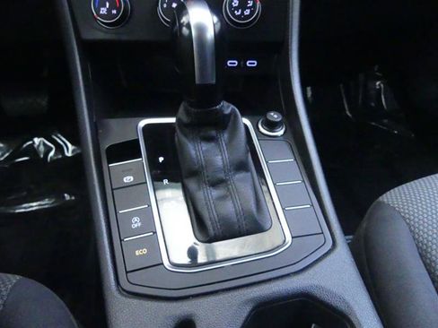 Used 2020 Volkswagen Jetta S w/ Driver Assistance Package FWD image 13