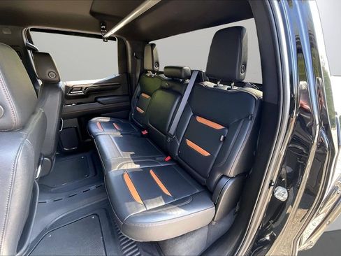 Used 2022 GMC Sierra 1500 AT4 AWD/4WD image 23