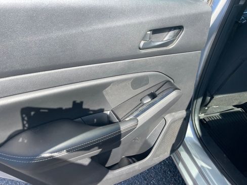 Used 2023 Nissan Altima 2.5 SV image 22