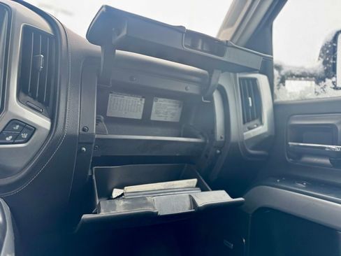 Used 2015 Chevrolet Silverado 2500 LTZ image 21