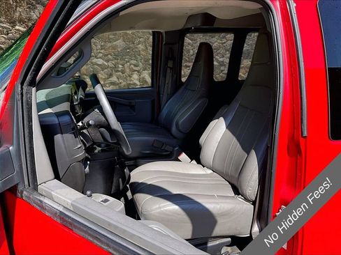 Used 2020 Chevrolet Express 3500 LS RWD image 20