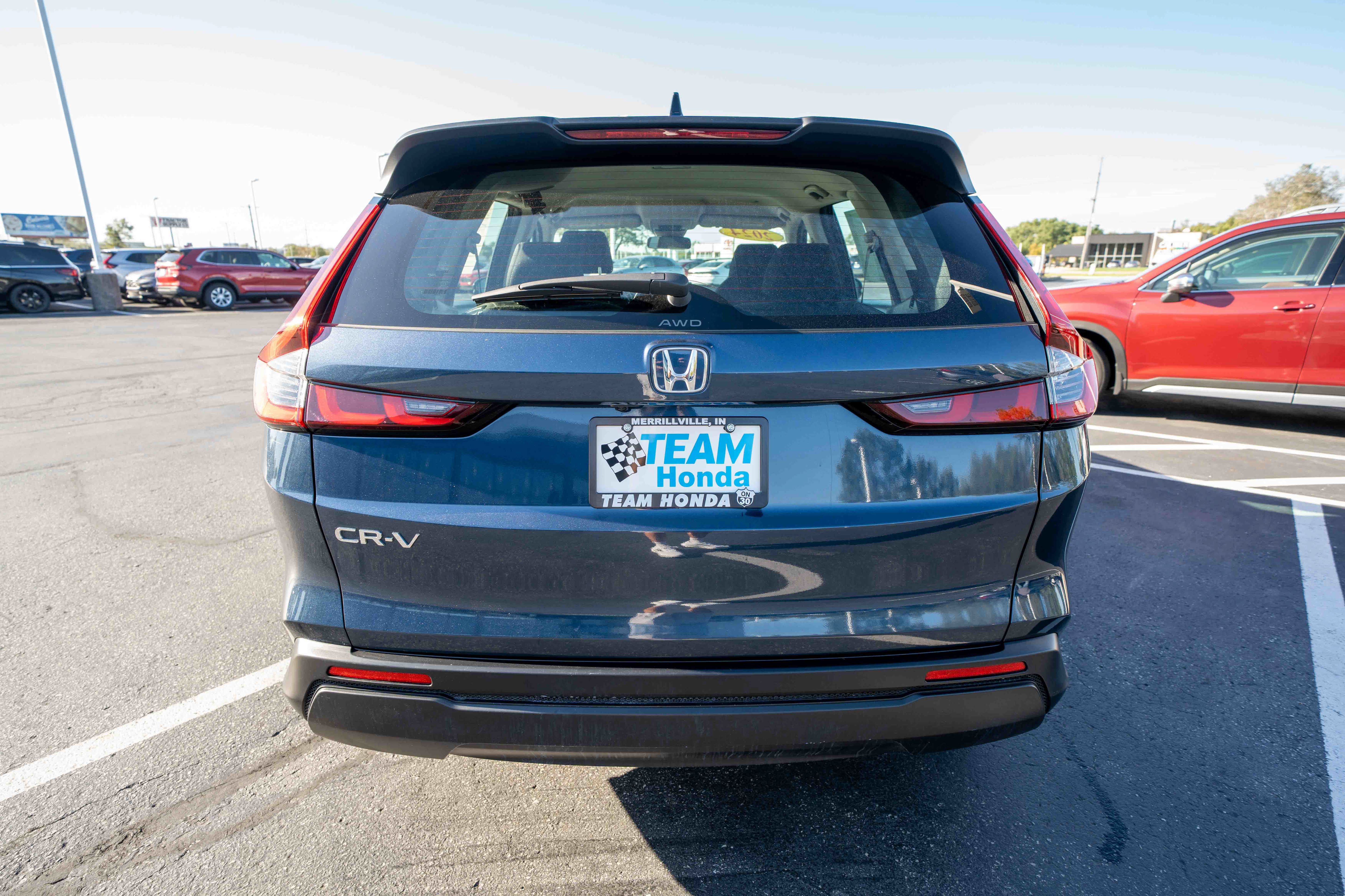 Used 2024 Honda CR-V LX image 5