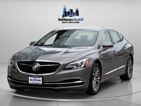 Used 2019 Buick LaCrosse Premium image 9