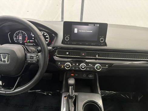 Used 2022 Honda Civic EX image 27
