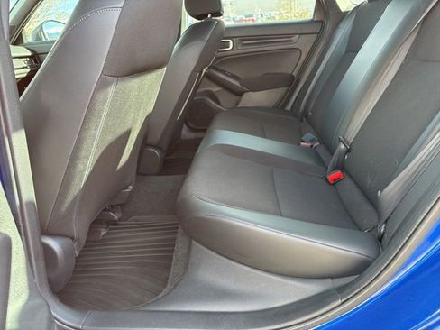 Used 2023 Honda Civic Sport image 16