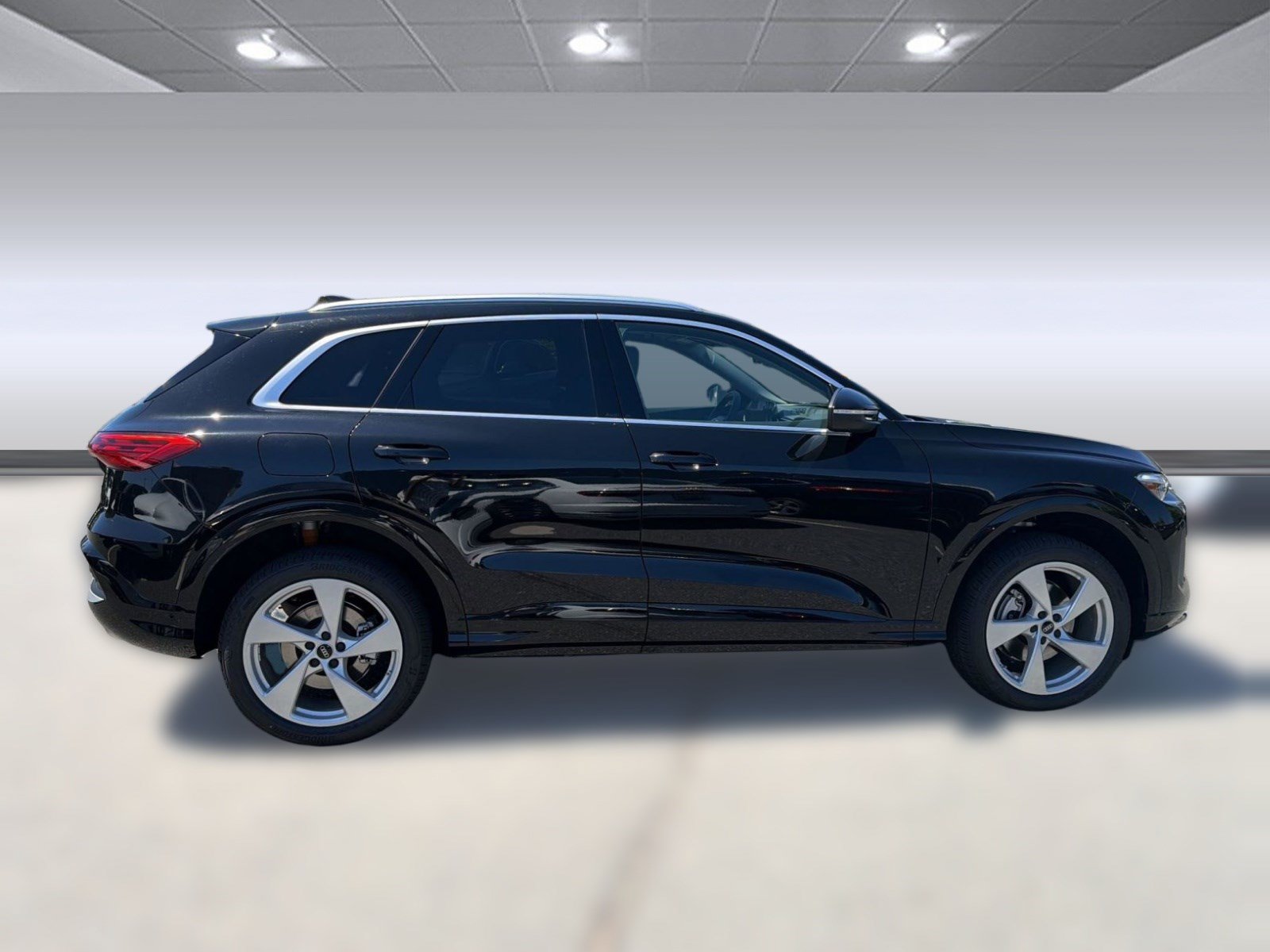 New 2026 Audi Q5 Premium Plus w/ Premium Plus AWD/4WD image 8