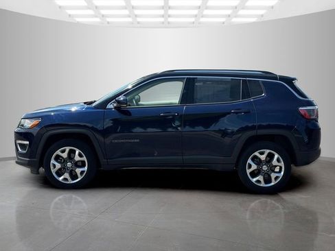 Used 2019 Jeep Compass Limited AWD/4WD image 4