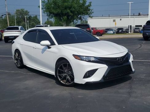 Used 2023 Toyota Camry SE FWD image 31