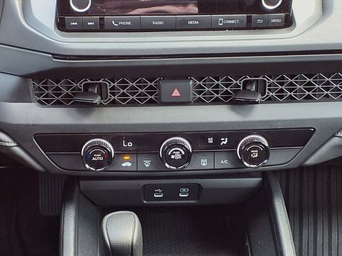 Certified 2025 Honda Accord LX image 15