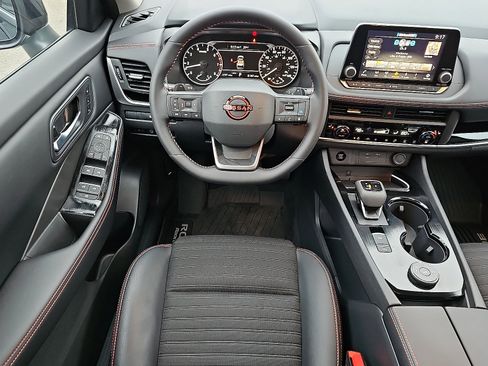 Certified 2025 Nissan Rogue SV w/ Rock Creek Premium Package image 12