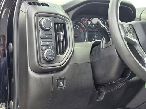 Used 2023 Chevrolet Silverado 2500 Custom w/ Custom Value Package AWD/4WD image 17