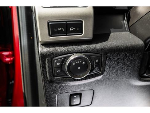 Used 2021 Ford F250 Lariat image 16