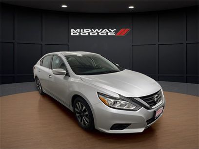 Used 2017 Nissan Altima 2.5 SV
