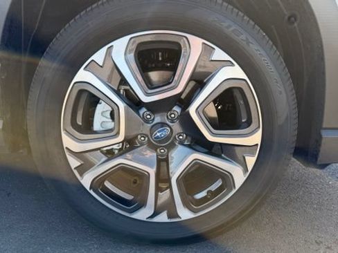 Used 2026 Subaru Ascent Limited AWD/4WD image 12