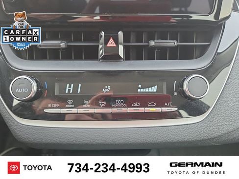 Used 2024 Toyota Corolla LE image 31
