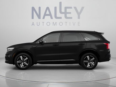 Used 2021 Kia Sorento S w/ Panoramic Sunroof Package FWD image 2