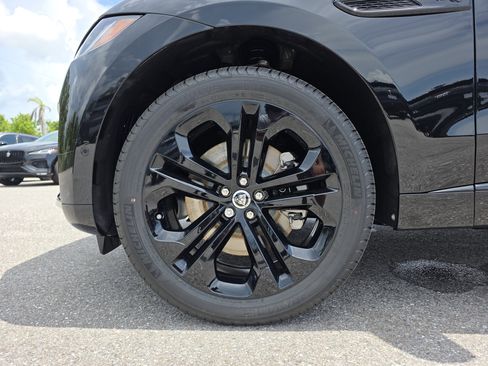 New 2026 Jaguar F-PACE R-Dynamic S image 36