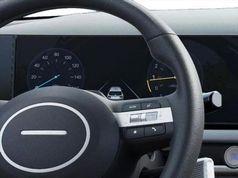 New 2026 Hyundai Tucson Limited image 11