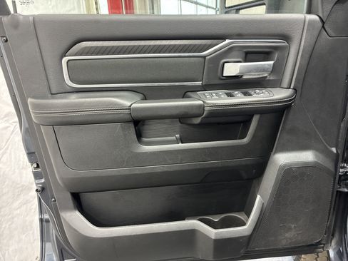 Certified 2025 RAM 2500 Big Horn AWD/4WD image 19