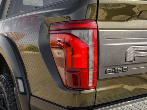 Certified 2025 Ford F150 Raptor AWD/4WD image 18